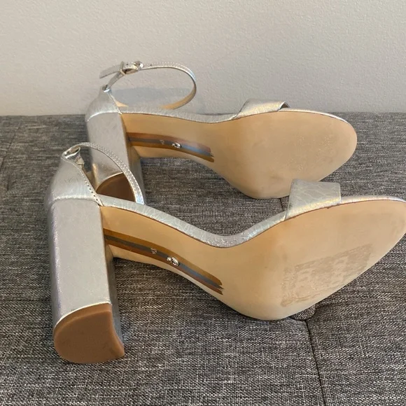 Sam Edelman Yaro Block Heels in Silver Size 8.5 - Picture 6 of 8
